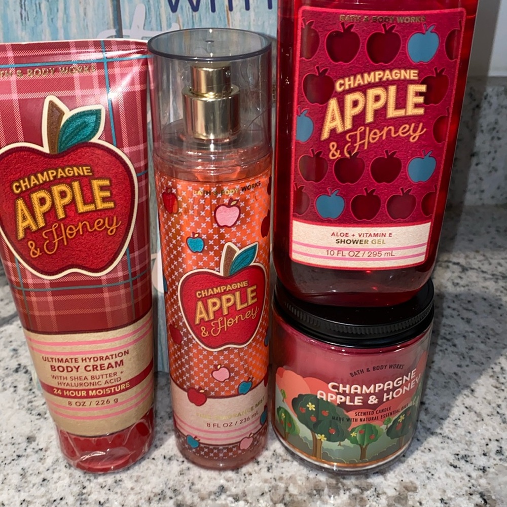Bath and body Works, Champagne Apple and Honey Gift Set Combo - Picture 1 of 4